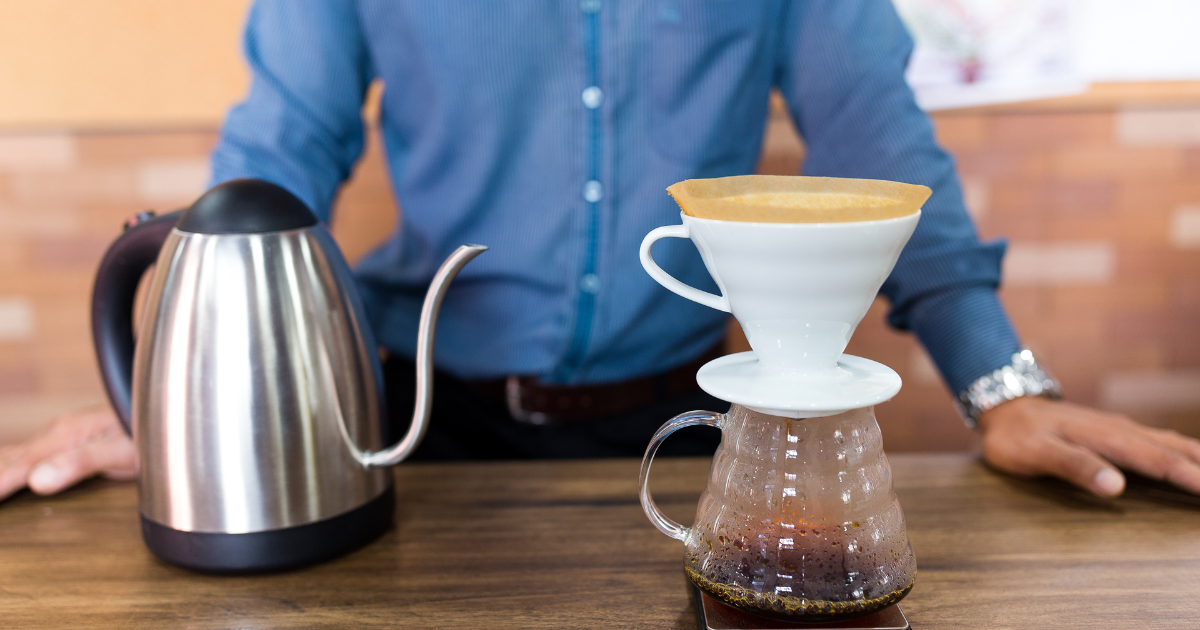 JAK ZAPARZYĆ KAWĘ W DRIPIE?